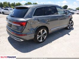Audi Q7 2021 3