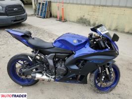 Yamaha YZF 2022 Yamaha YZF 2022