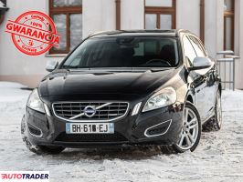 Volvo V60 2012 2.0 163 KM