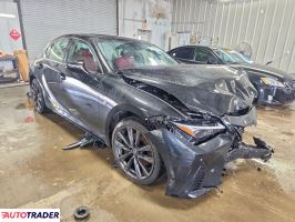 Lexus IS 2025 3