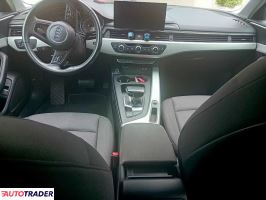 Audi A4 2019 2.0 163 KM