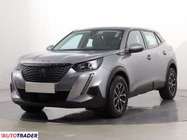 Peugeot 2008 2021 1.2 99 KM