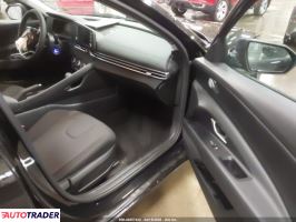 Hyundai Elantra 2025 2