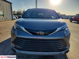 Toyota Sienna 2026 2