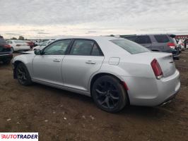 Chrysler 300C 2021 3