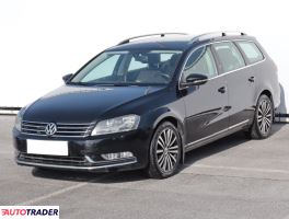 Volkswagen Passat 2011 2.0 138 KM