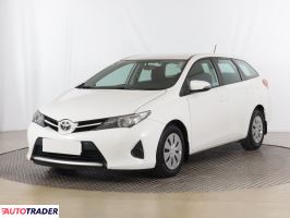 Toyota Auris 2014 1.4 88 KM