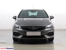 Opel Astra 2020 1.2 143 KM