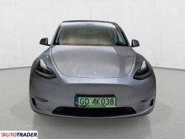 Tesla Model Y 2023 534 KM