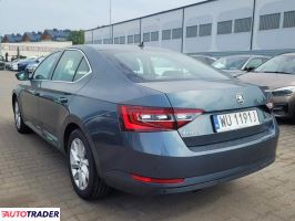 Skoda Superb 2019 2.0 150 KM