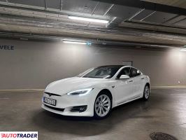 Tesla Model S 2018 158 KM