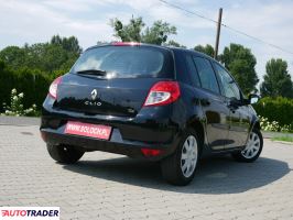 Renault Clio 2012 1.1 100 KM