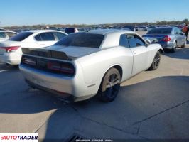 Dodge Challenger 2019 5