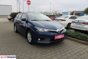 Toyota Auris 2017 1.8 99 KM Toyota Auris 2017 1.8 99 KM