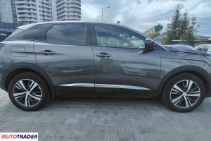 Peugeot 3008 2023 1.2 130 KM