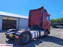 Mercedes Actros