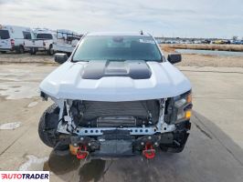 Chevrolet Silverado 2023 2