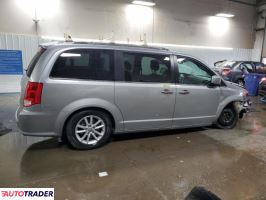 Dodge Grand Caravan 2019 3