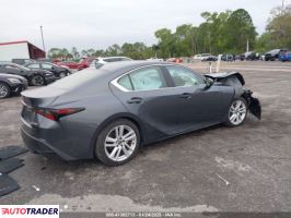 Lexus IS 2024 2