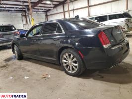 Chrysler 300C 2018 3