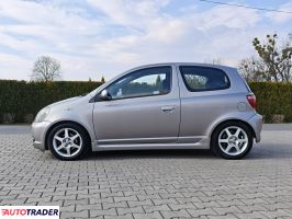 Toyota Yaris 2002 1.5 106 KM
