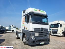 Mercedes Actros