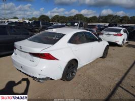 Lexus IS 2020 2