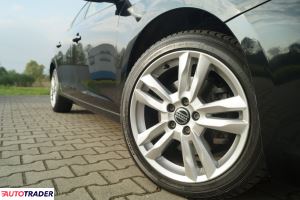 Volvo V60 2016 2.0 150 KM