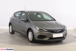 Opel Astra 2019 1.5 120 KM