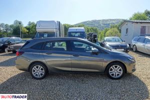 Opel Astra 2020 1.5 122 KM