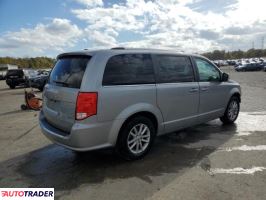 Dodge Grand Caravan 2019 3