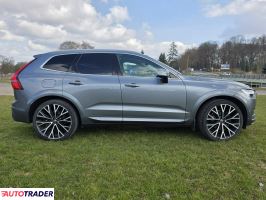 Volvo XC60 2020 2.0 254 KM