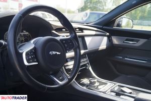 Jaguar XF 2018 2.0 180 KM