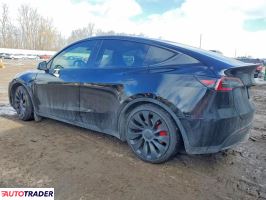 Tesla Model Y 2021