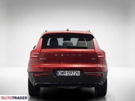 Volvo XC40 2022 2.0 163 KM