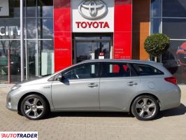 Toyota Auris 2014 1.8 99 KM Toyota Auris 2014 1.8 99 KM