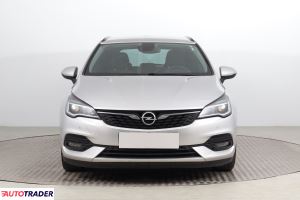 Opel Astra 2020 1.2 143 KM