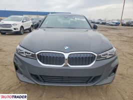 BMW 330 2025 2
