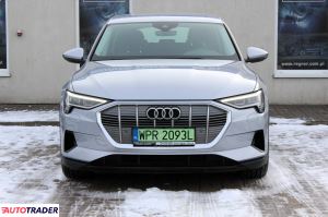 Audi E-tron 2021 314 KM