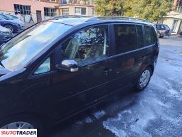 Volkswagen Touran 2009 2.0 140 KM
