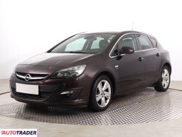 Opel Astra 2013 1.4 138 KM