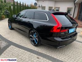 Volvo V90 2018 2.0 190 KM