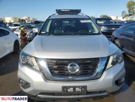 Nissan Pathfinder 2019 3