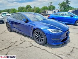Tesla Model S 2021