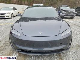 Tesla Model 3 2024