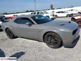 Dodge Challenger 2019 6