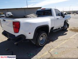 Chevrolet Silverado 2025 6