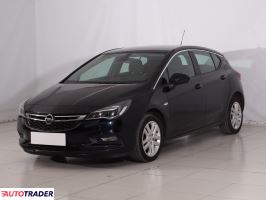 Opel Astra 2018 1.4 147 KM