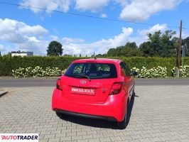 Toyota Yaris 2015 1.0 69 KM