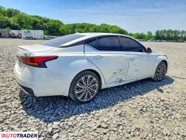 Nissan Altima 2025 2